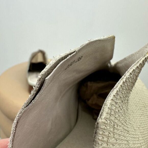 Antelope Anthropologie Radlee Cream Textured Leather Almond Toe Slip on Heel Mul - Picture 3 of 11